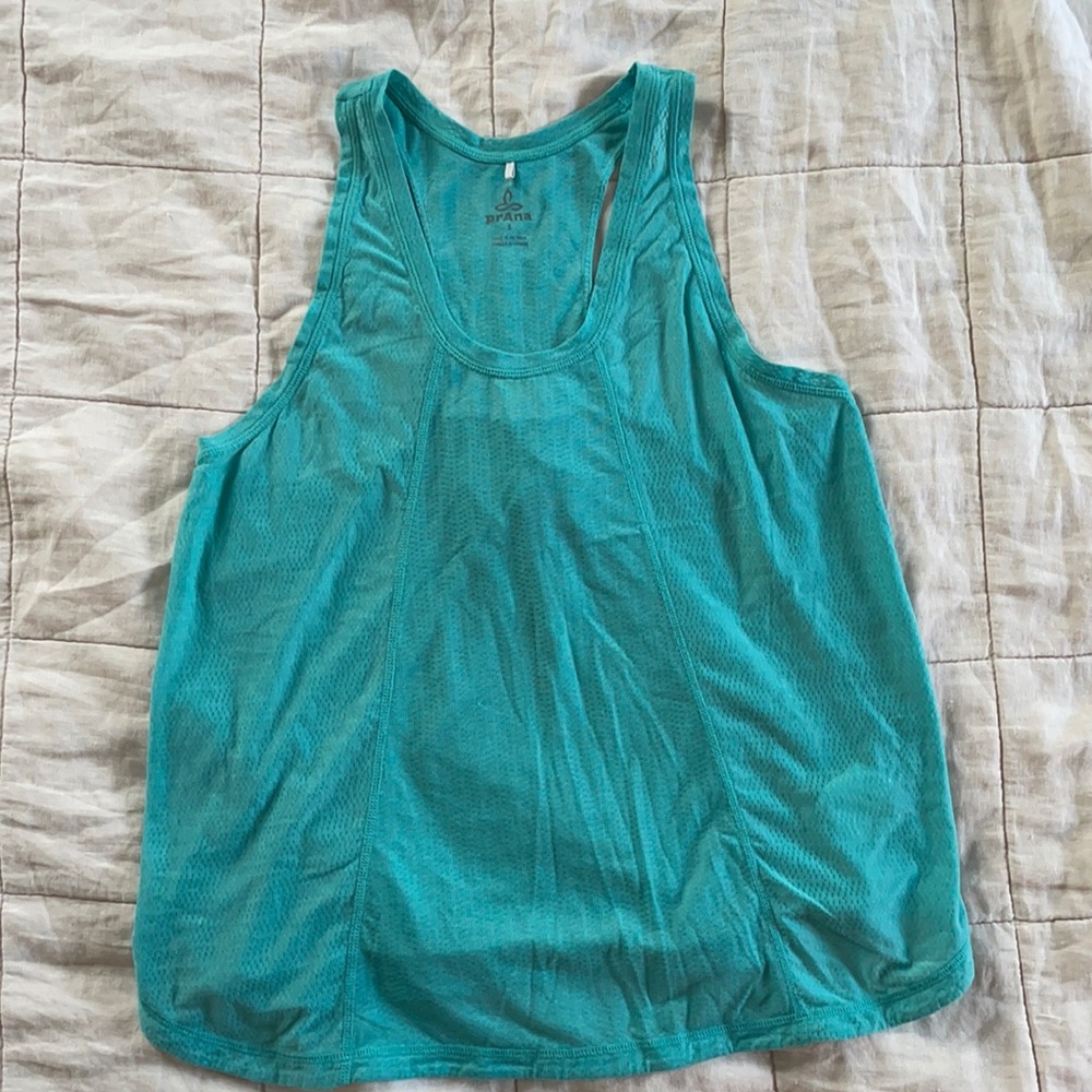 Prana Women light Running Tank, Size Small in Blue